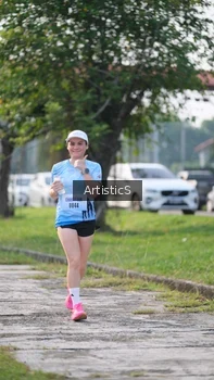 Runner Photo 3154181