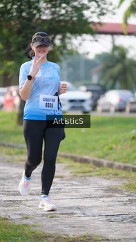 Runner Photo 3154211