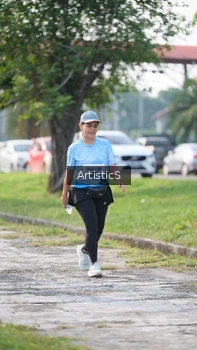 Runner Photo 3154234