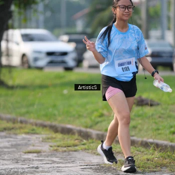 Runner Photo 3154418