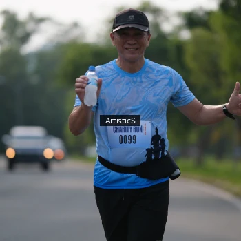Runner Photo 3154676