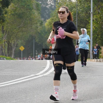 Runner Photo 3157379