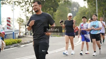 Runner Photo 3157596