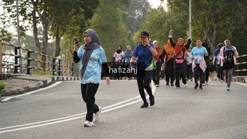 Runner Photo 3157783