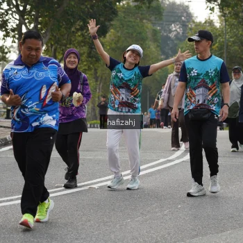 Runner Photo 3158141