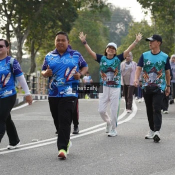 Runner Photo 3158148