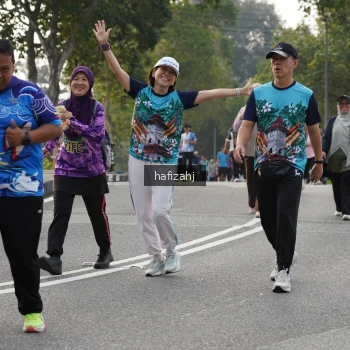 Runner Photo 3158161