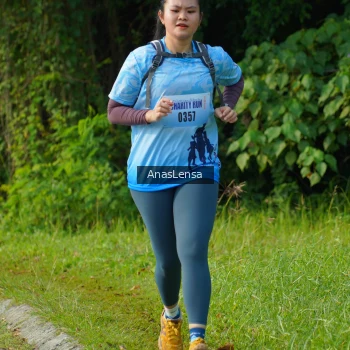 Runner Photo 3160772