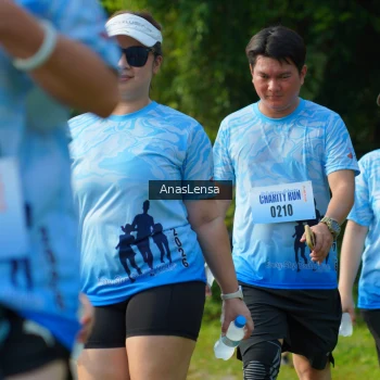 Runner Photo 3160836