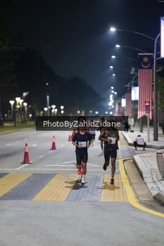 Runner Photo 3166904