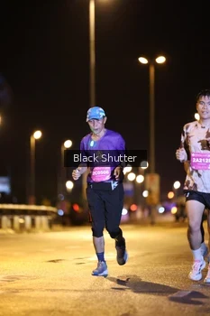 Runner Photo 3168398