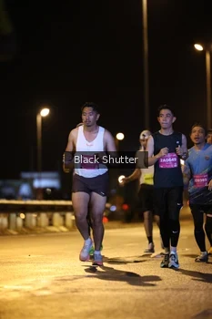 Runner Photo 3171312