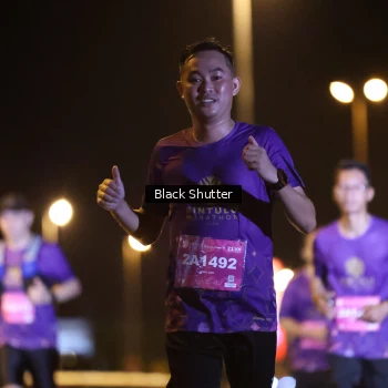 Runner Photo 3171352