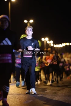 Runner Photo 3171478