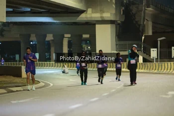 Runner Photo 3174421