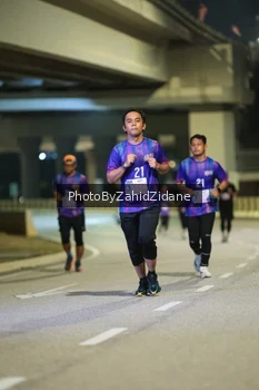 Runner Photo 3174576