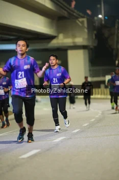 Runner Photo 3174593