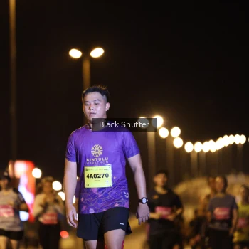 Runner Photo 3174594