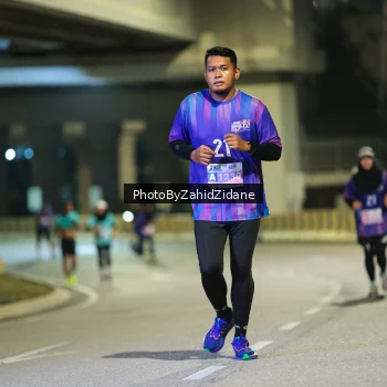 Runner Photo 3176129