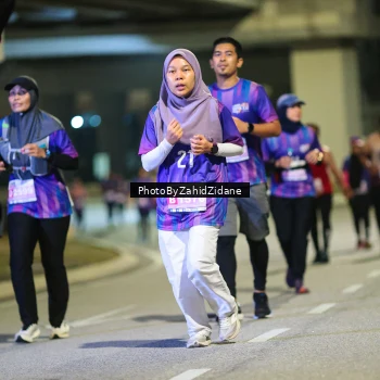 Runner Photo 3176702