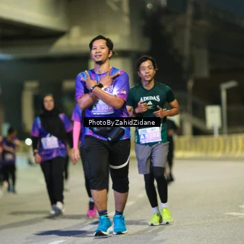 Runner Photo 3176780