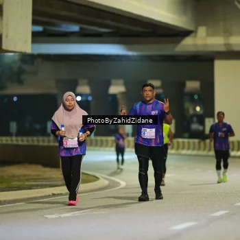 Runner Photo 3177033