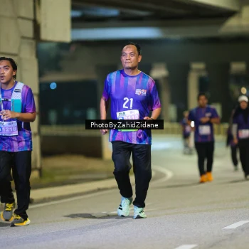 Runner Photo 3177913