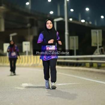 Runner Photo 3178069