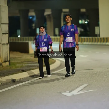 Runner Photo 3178402
