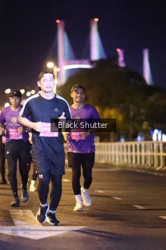 Runner Photo 3179842