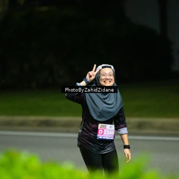 Runner Photo 3180003