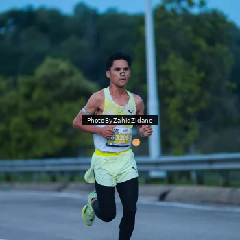 Runner Photo 3180007