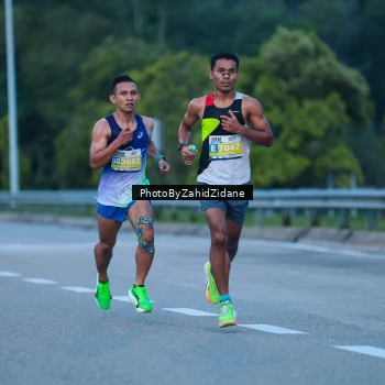 Runner Photo 3180021