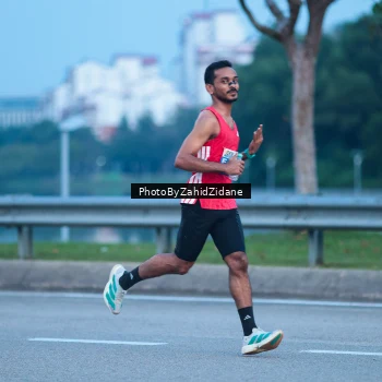 Runner Photo 3180117