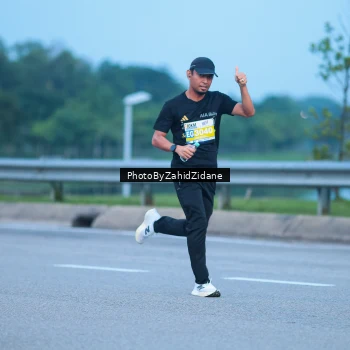 Runner Photo 3180168