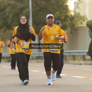 Runner Photo 3183547