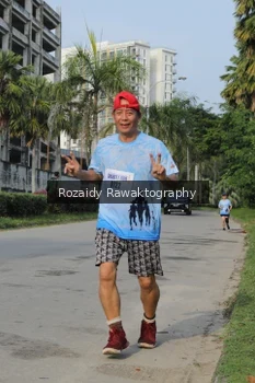 Runner Photo 3183785