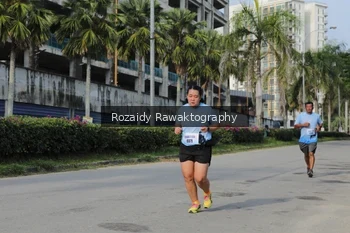 Runner Photo 3183786