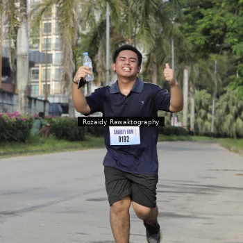 Runner Photo 3184445