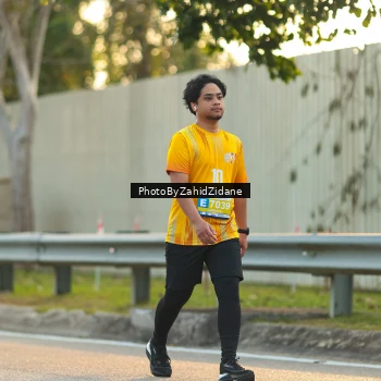 Runner Photo 3184676