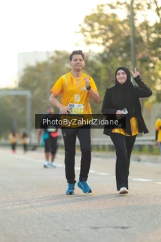 Runner Photo 3184681