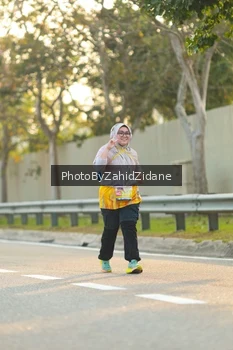 Runner Photo 3184716