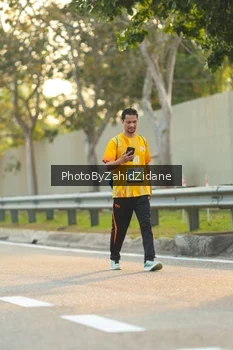Runner Photo 3184718