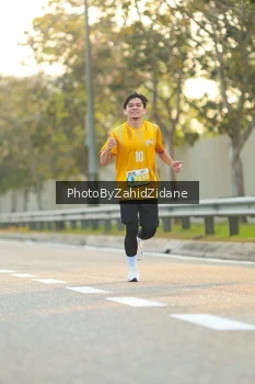 Runner Photo 3184730