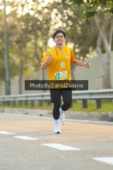Runner Photo 3184731