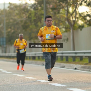 Runner Photo 3184764