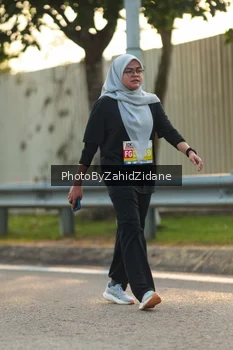Runner Photo 3184776