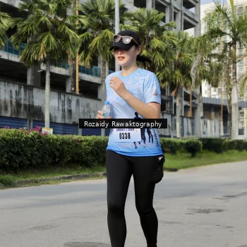 Runner Photo 3184800