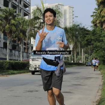 Runner Photo 3184812
