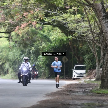Runner Photo 3184899